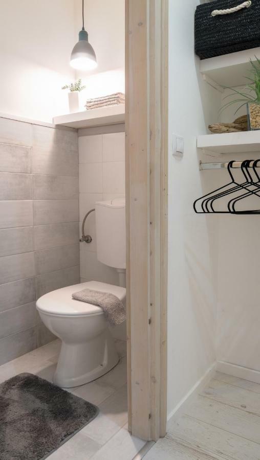 Luxury Studio 24 เยอร์ ภายนอก รูปภาพ
