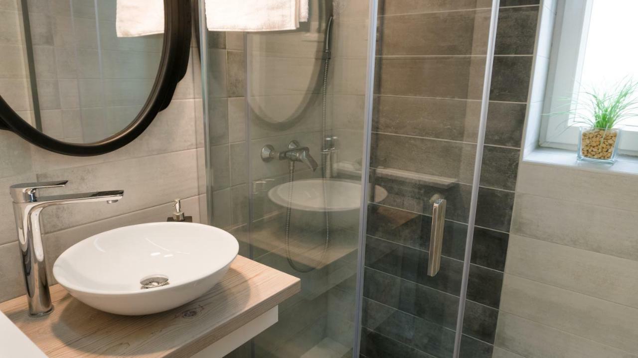 Luxury Studio 24 เยอร์ ภายนอก รูปภาพ
