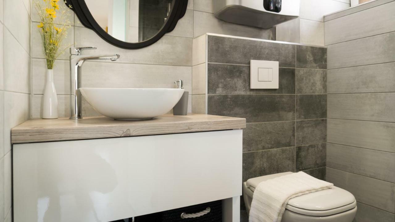 Luxury Studio 24 เยอร์ ภายนอก รูปภาพ
