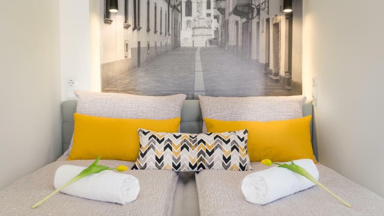 Luxury Studio 24 เยอร์ ภายนอก รูปภาพ
